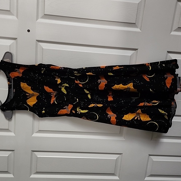 Retrolicious Dresses & Skirts - Retrolicious Vintage Style Bat Swing Dress
